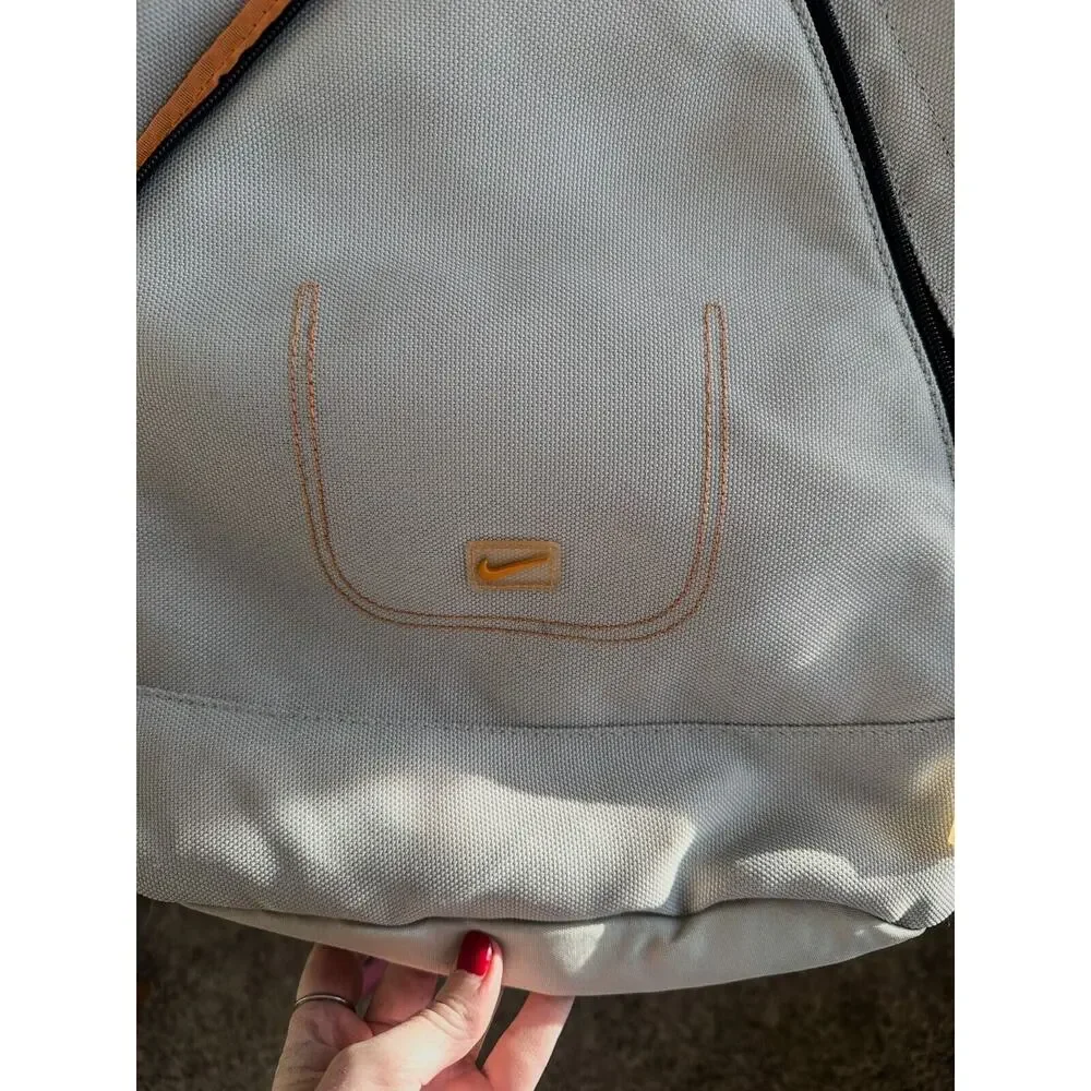 Vintage NIKE Y2K Sling Bag Crossbody RARE Beige Orange - Picture 3 of 10